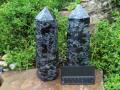 2 Spitzen MERLINIT (GABBRO)