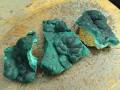 3 pierres brutes MALACHITE